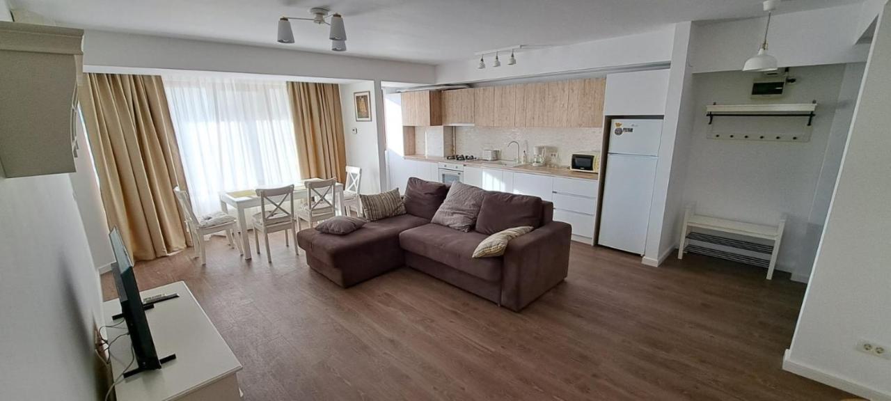 C&Y Zev Apartments Mamaia Eksteriør billede