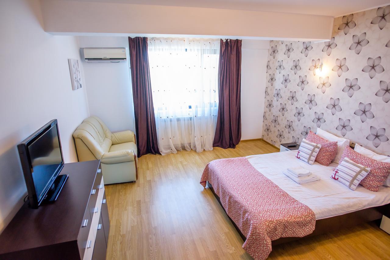 C&Y Zev Apartments Mamaia Eksteriør billede